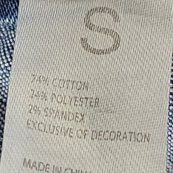 Just Be Dark Wash Drawstring Waist Stretch Denim Shorts with Cuff Detail Size S - Picture 14 of 16